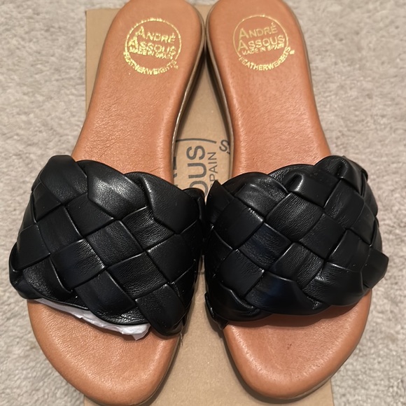 Andre Assous black slide sandals never worn. - Picture 2 of 5